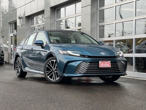 New 2026 Toyota Camry XLE image 1