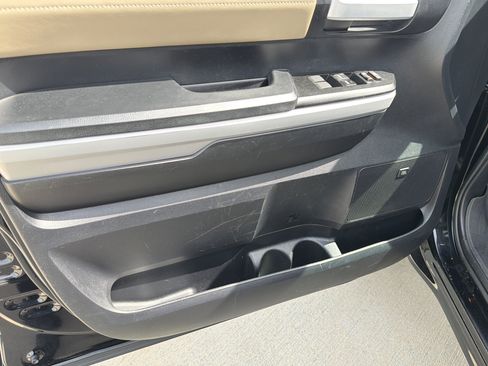 Used 2020 Toyota Tundra Limited w/ Limited Premium Package image 13