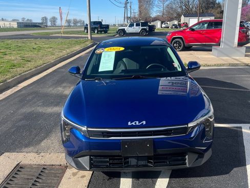 Used 2025 Kia K4 LXS image 5