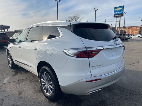 Certified 2024 Buick Enclave Essence w/ Trailering Package, 5000 lbs. image 9