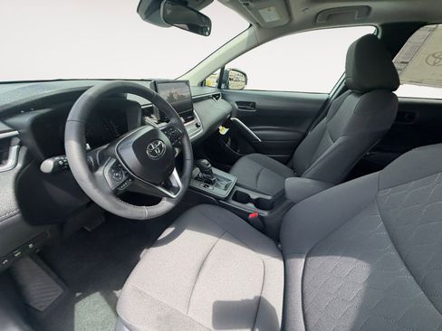 New 2026 Toyota Corolla Cross LE FWD image 9