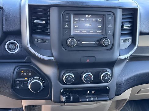 Used 2019 RAM 2500 Big Horn image 7