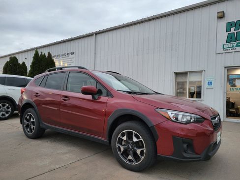 Used 2019 Subaru Crosstrek 2.0i Premium w/ Eyesight System image 13