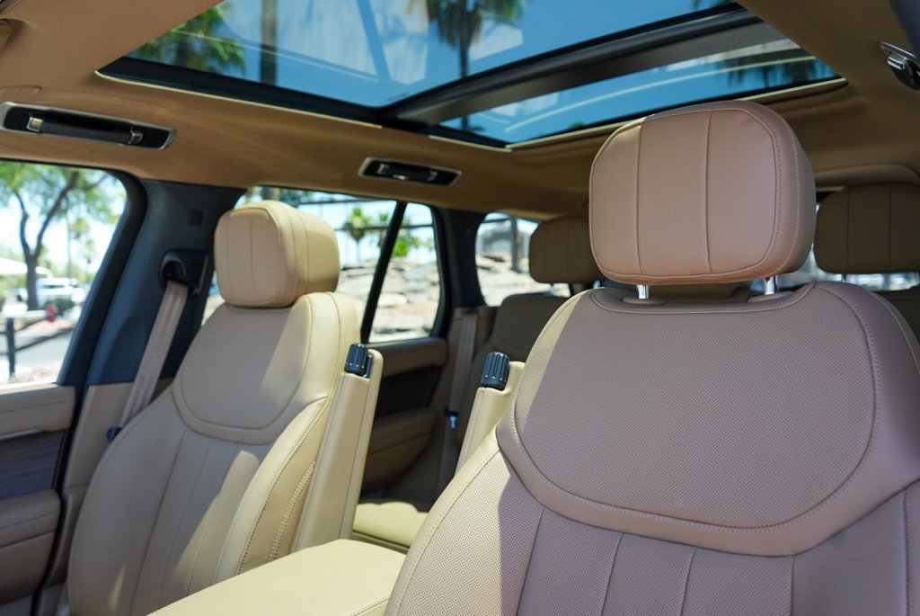 New 2026 Land Rover Range Rover SE AWD/4WD image 5