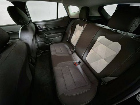Used 2024 Chevrolet Trax LS FWD image 22