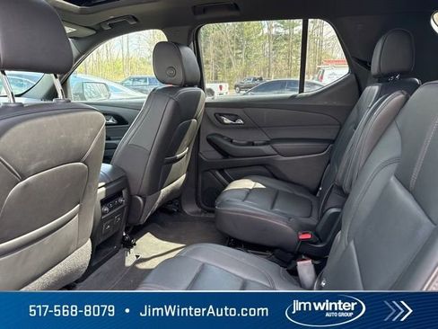 Used 2023 Chevrolet Traverse RS image 10
