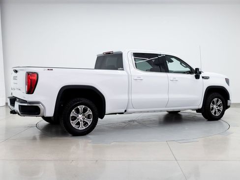 Used 2023 GMC Sierra 1500 SLE AWD/4WD image 9