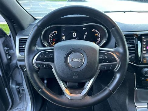 Certified 2020 Jeep Grand Cherokee Altitude image 18