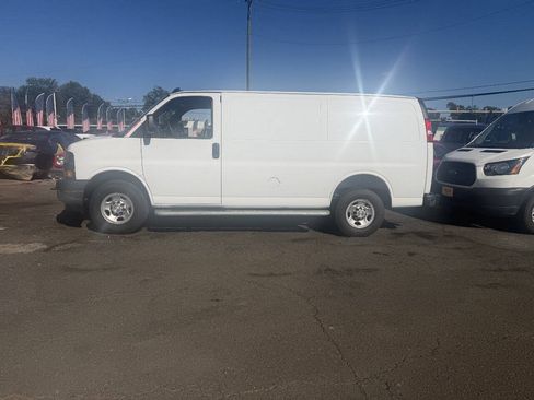 Used 2025 Chevrolet Express 2500 w/ Driver Convenience Package RWD image 1