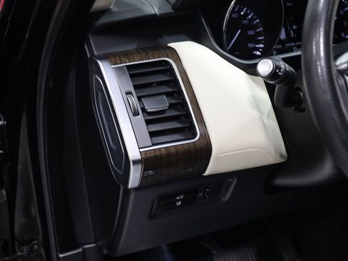 Used 2015 Land Rover Range Rover Sport Supercharged image 60