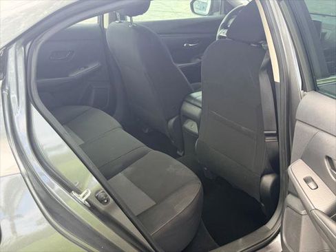 Used 2025 Nissan Sentra SV w/ Trunk Package FWD image 14
