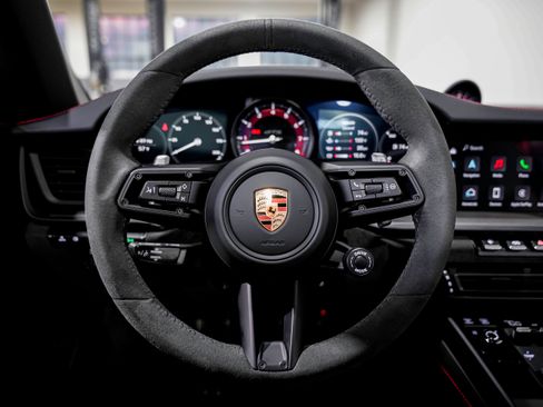 Used 2024 Porsche 911 Targa 4 GTS image 11