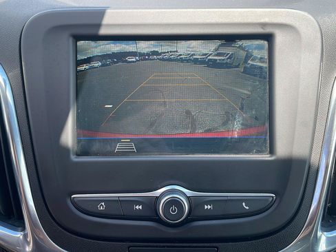 Used 2019 Chevrolet Equinox LT w/ Driver Convenience Package FWD image 28