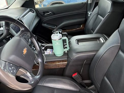 Used 2019 Chevrolet Tahoe LT AWD/4WD image 9
