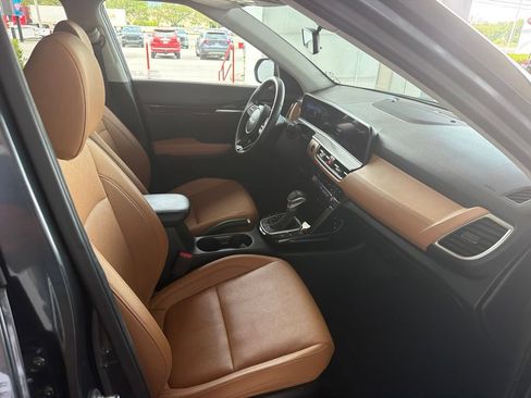 Used 2024 Kia Seltos EX AWD/4WD image 26