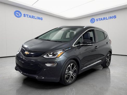 Used 2017 Chevrolet Bolt Premier w/ Driver Confidence II Package image 16