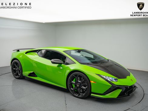 Used 2023 Lamborghini Huracan Tecnica image 1