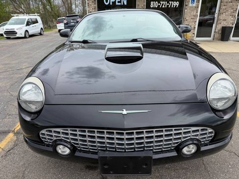 Used 2004 Ford Thunderbird RWD image 8