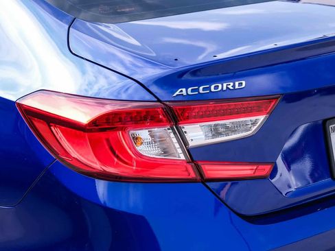 Used 2021 Honda Accord Sport image 7