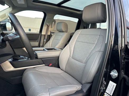 Used 2024 Toyota Tundra Limited w/ TRD Off-Road Package image 31