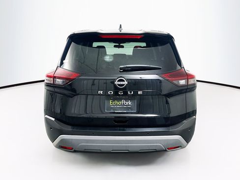 Used 2023 Nissan Rogue S image 7