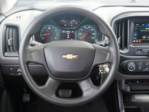 Used 2019 Chevrolet Colorado W/T RWD image 12