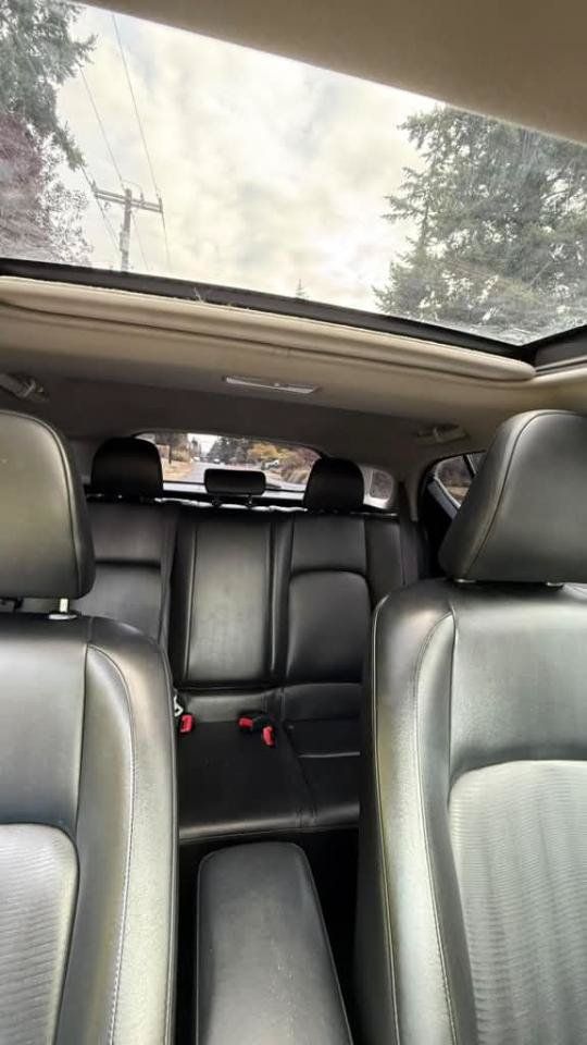 Used 2012 Lexus CT 200h Premium w/ Premium Audio Pkg FWD image 13
