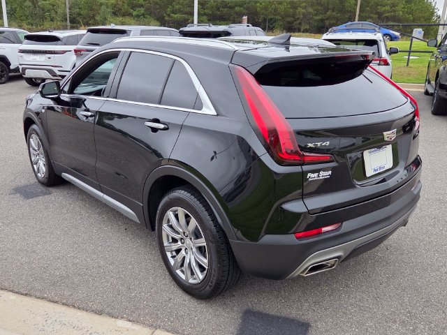 Used 2023 Cadillac XT4 Premium Luxury FWD image 11
