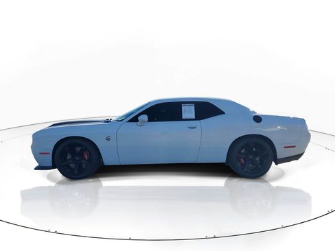 Used 2019 Dodge Challenger SRT Hellcat w/ Laguna Leather Package image 4