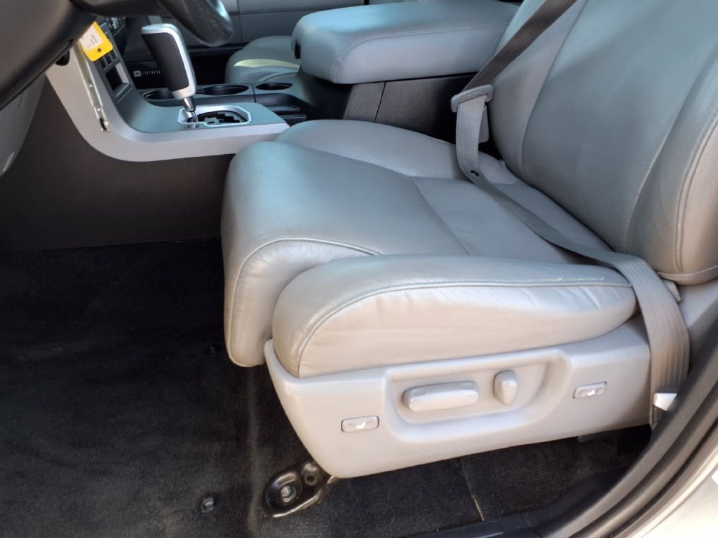Used 2013 Toyota Sequoia Limited AWD/4WD image 25