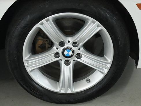 Used 2015 BMW 328i xDrive Sedan AWD/4WD image 12