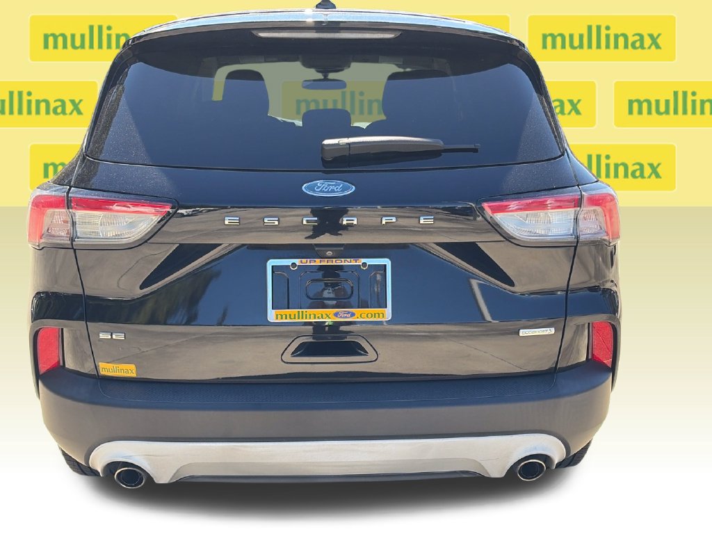 Certified 2020 Ford Escape SE FWD image 33