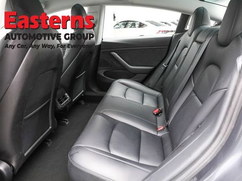 Used 2018 Tesla Model 3 Performance image 18