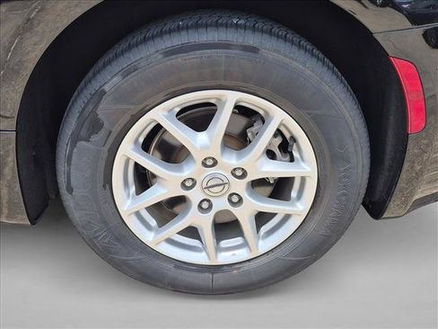 Used 2024 Chrysler Pacifica Touring-L FWD image 8