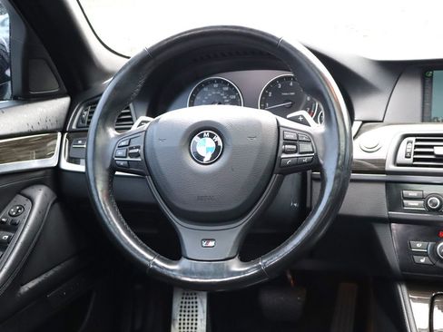 Used 2013 BMW 550i Sedan RWD image 12