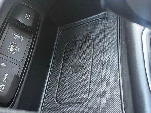 Used 2019 Hyundai Santa Fe AWD image 37