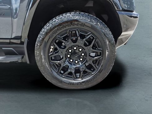New 2026 GMC Hummer EV SUV AWD/4WD image 13