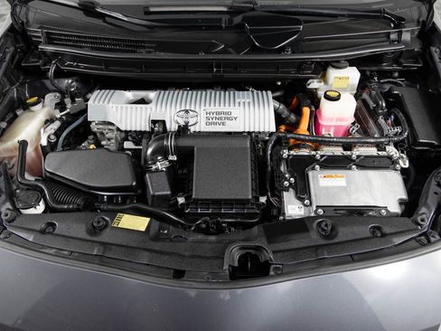 Used 2011 Toyota Prius Two image 40