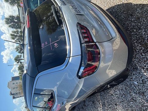 Used 2025 Jeep Compass Limited image 8