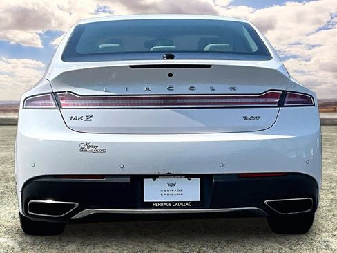 Used 2020 Lincoln MKZ w/ Convenience Package FWD image 6