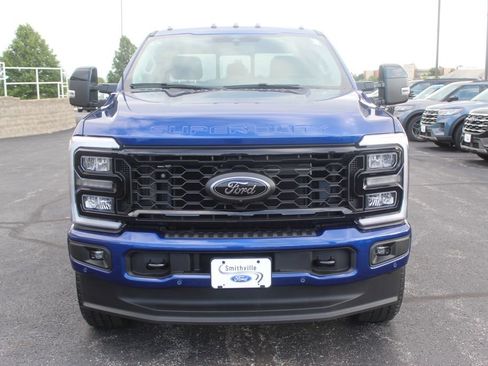 New 2026 Ford F350 Lariat w/ Black Appearance Package AWD/4WD image 9