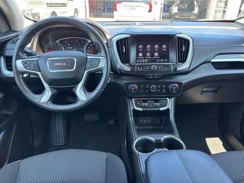 Used 2024 GMC Terrain SLE w/ Driver Convenience Package AWD/4WD image 10