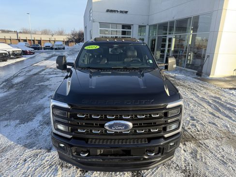 Used 2024 Ford F250 Platinum w/ Tremor Off-Road Package image 10