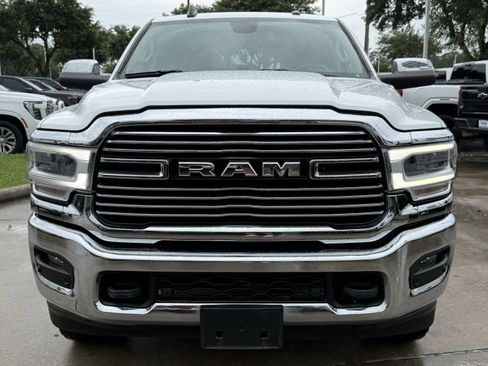 Used 2022 RAM 2500 Laramie AWD/4WD image 10
