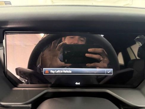 New 2026 GMC Acadia AT4 w/ Luxury Package image 20