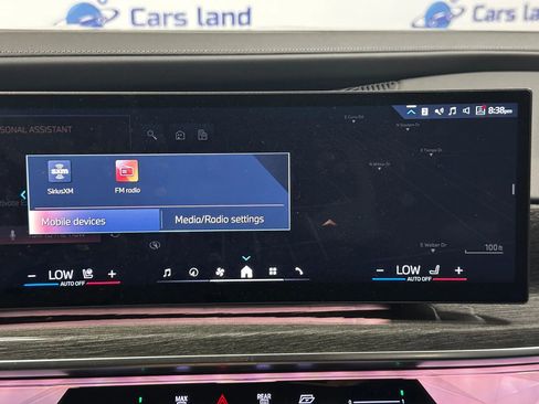 Used 2024 BMW i7 xDrive60 w/ Executive Package image 39