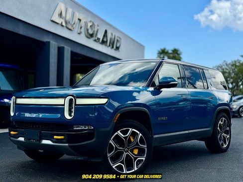 Used 2023 Rivian R1S Launch Edition Quad AWD/4WD image 1
