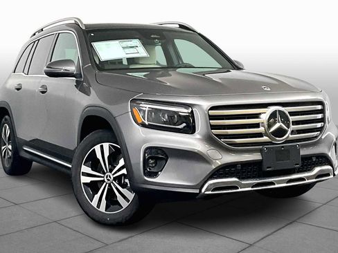 New 2026 Mercedes-Benz GLB 250 4MATIC image 2