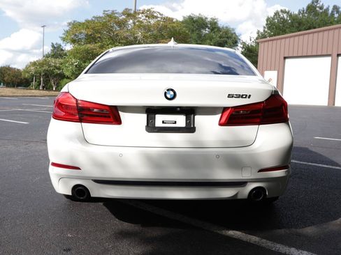 Used 2019 BMW 530i w/ Convenience Package RWD image 4