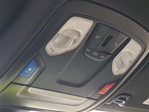 Used 2024 RAM 2500 Big Horn w/ Off Road Package image 25